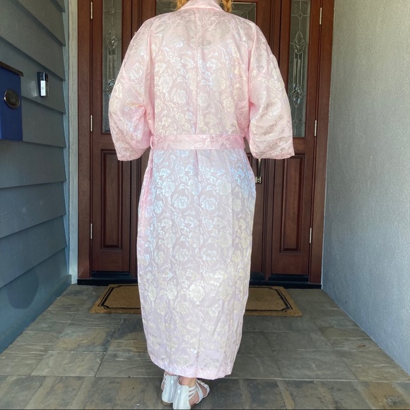 🚫SOLD🚫Pastel pink 80s floral robe - Picture 8 of 9
